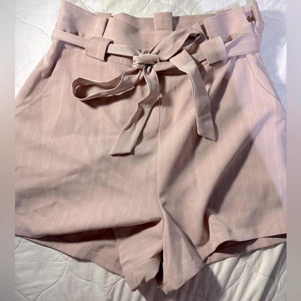 Charlotte Russe BowTie shorts